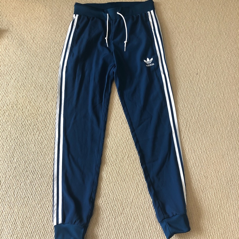 NWT Adidas regular tp cuf, blue